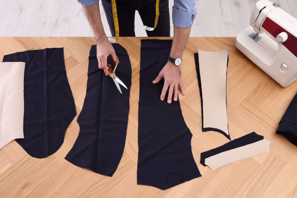 tailoring clothing for individual size
