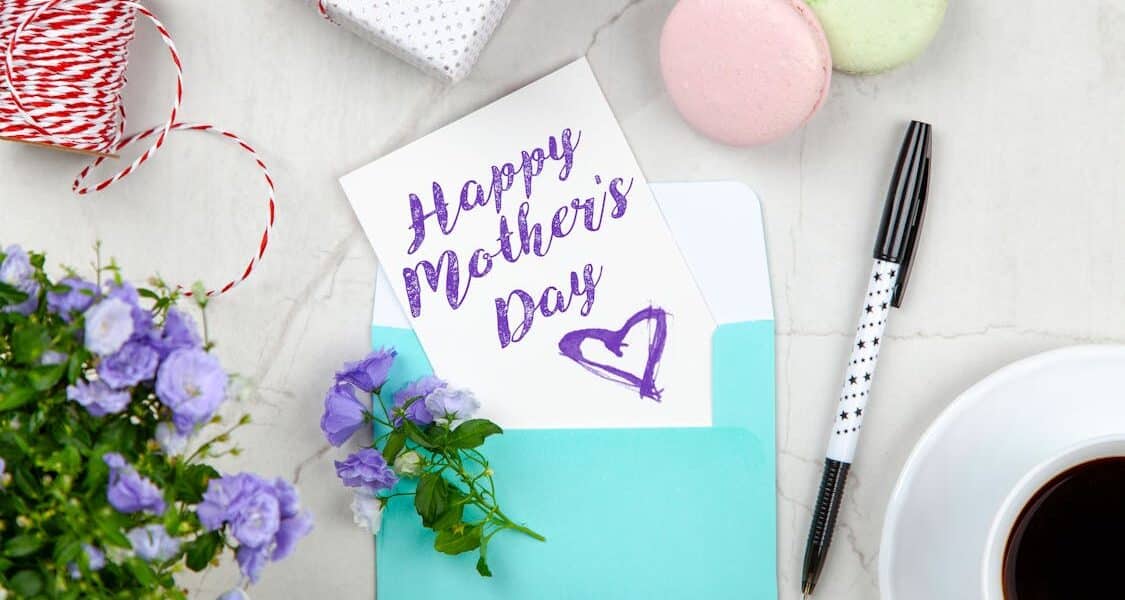 mothers day card and gifts